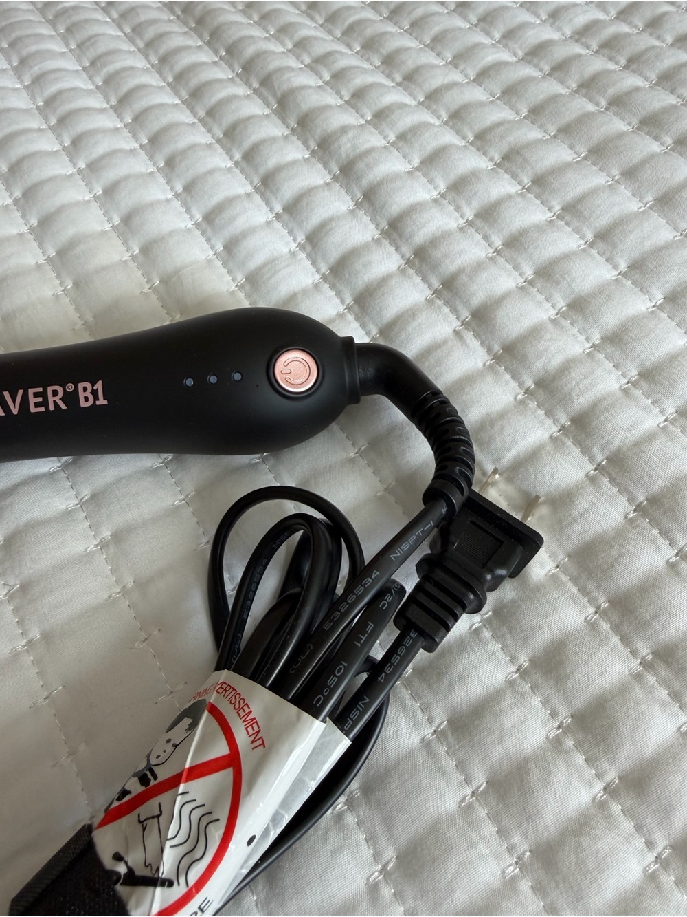 The Beachwaver B1 Rose Gold Curling Iron - Picture 5 of 7